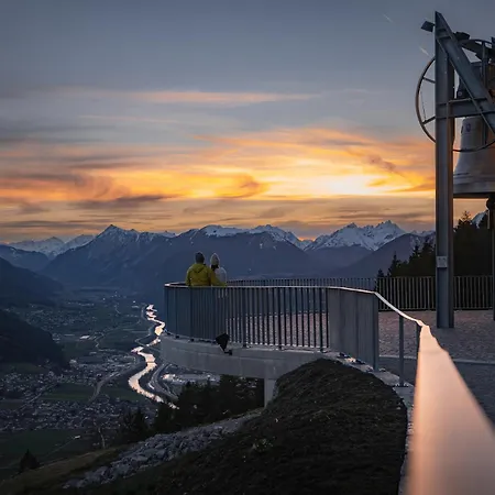 Seefeld Alpin - Rustikales Tiroler * Зеефельд в Тироле