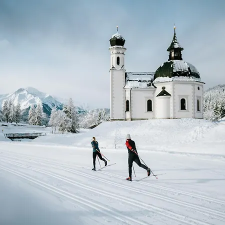 דירה Seefeld Alpin - Rustikales Tiroler