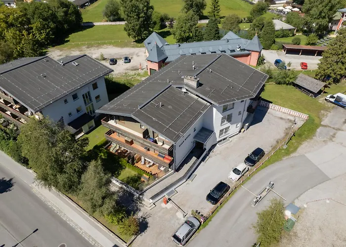 Seefeld Alpin - Rustikales Tiroler